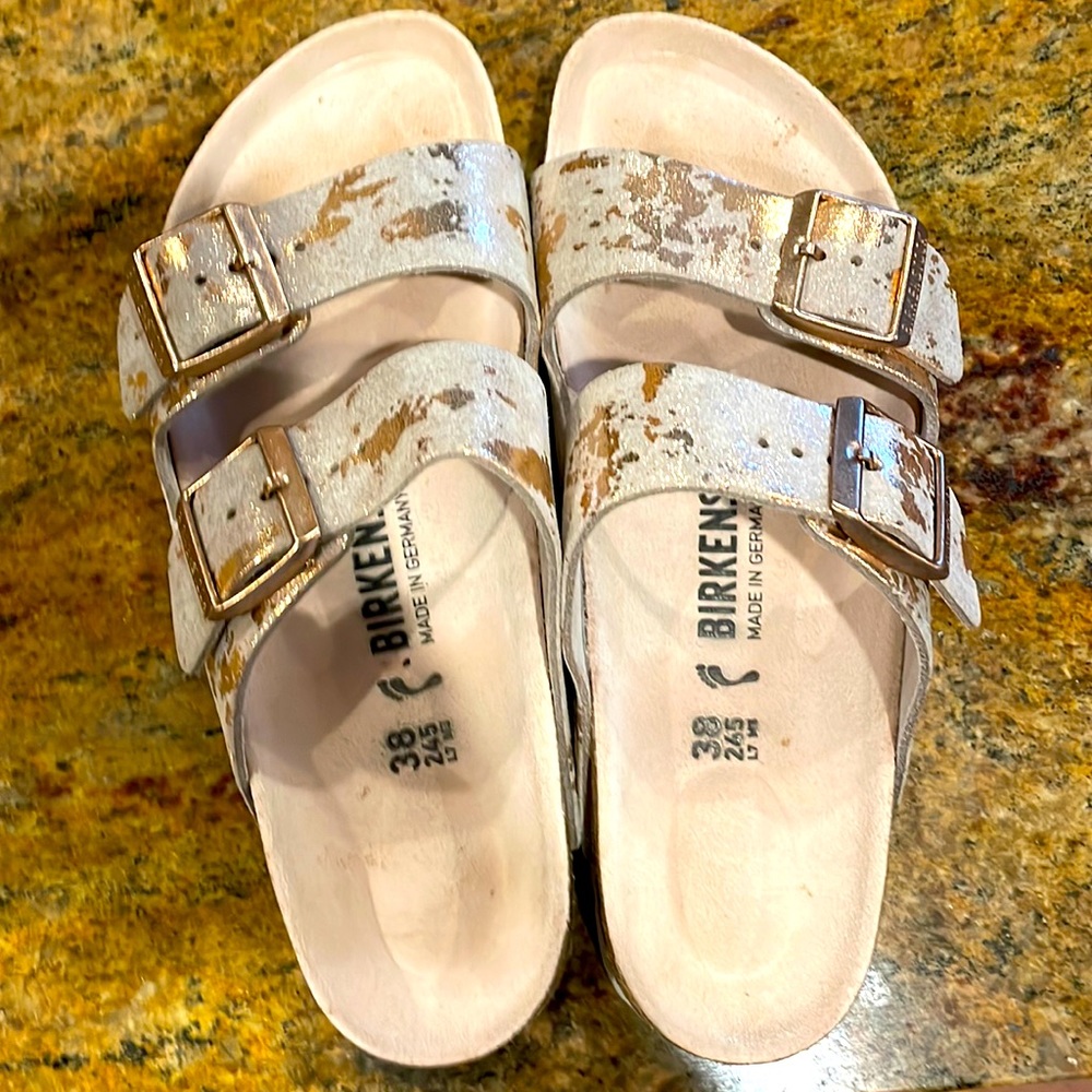 Birkenstock Womens gold foil like sandals. Size 38